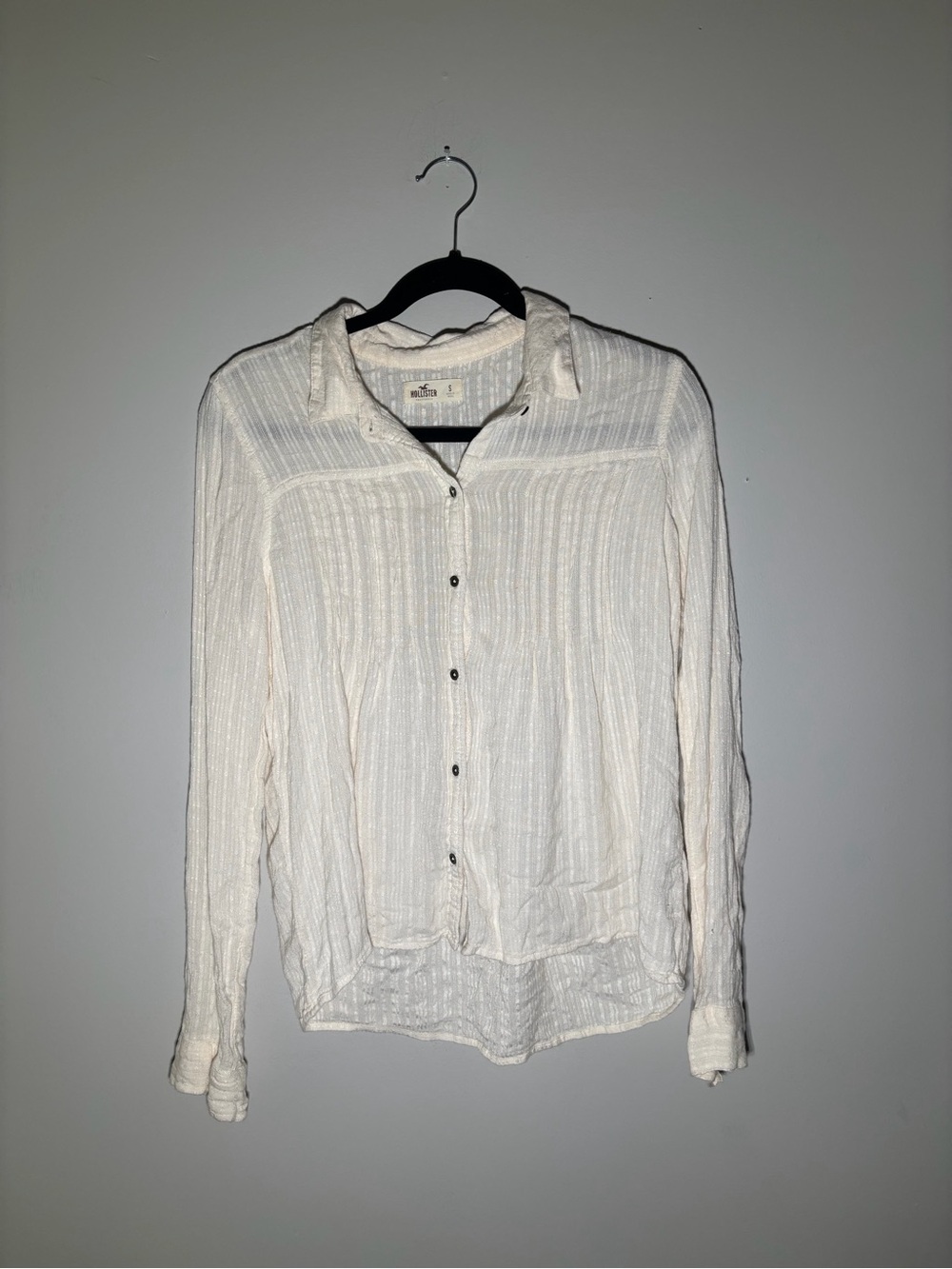 Hollister Cream Swiss Dot Button Down Blouse Size Small